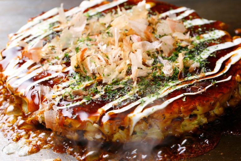 Okonomiyaki-768x512