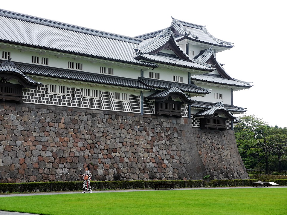 Kanazawa-château-1896644_960_720