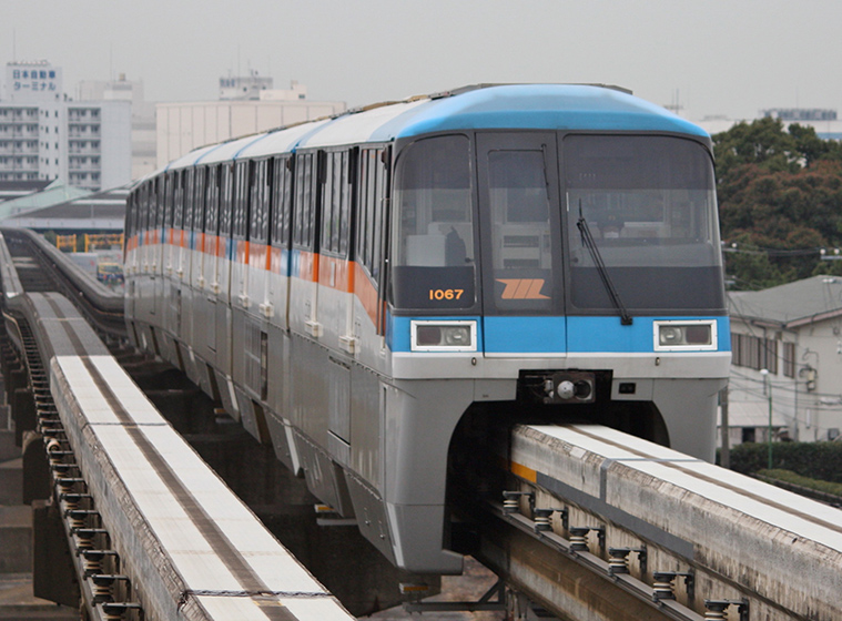 Tokyo_monorail-1