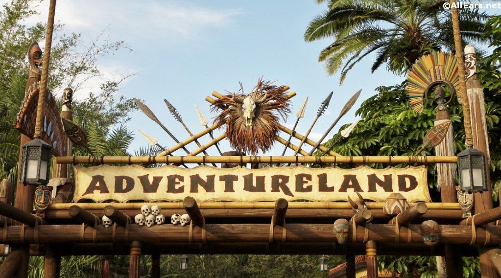 adventureland_entrance
