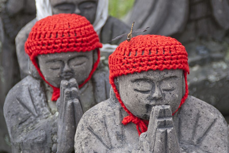 หิน Sessho Seki (殺生石)